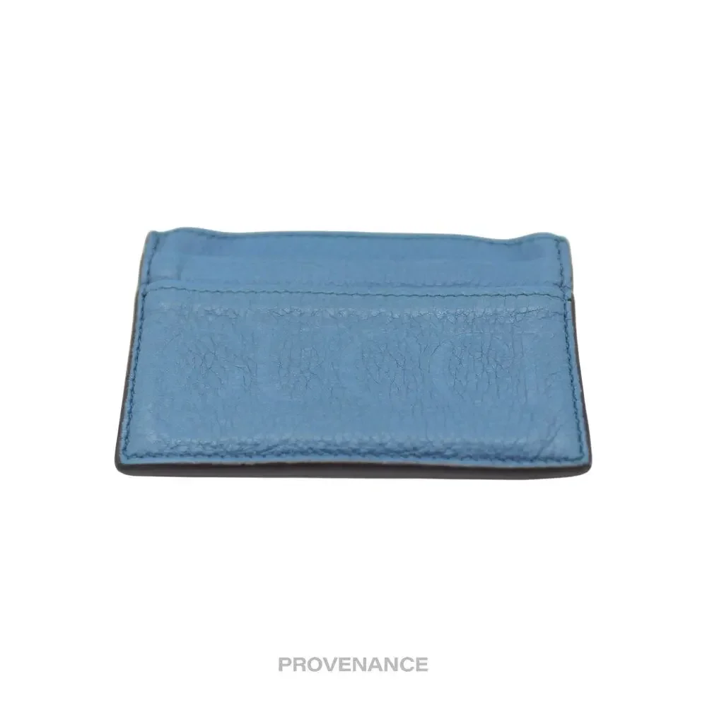 🔴 Gucci Large Logo Card Holder Wallet - Powder Blue Leather